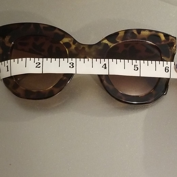 Cat Eye Vintage Sunglasses Leopard 🌞 - Picture 3 of 3